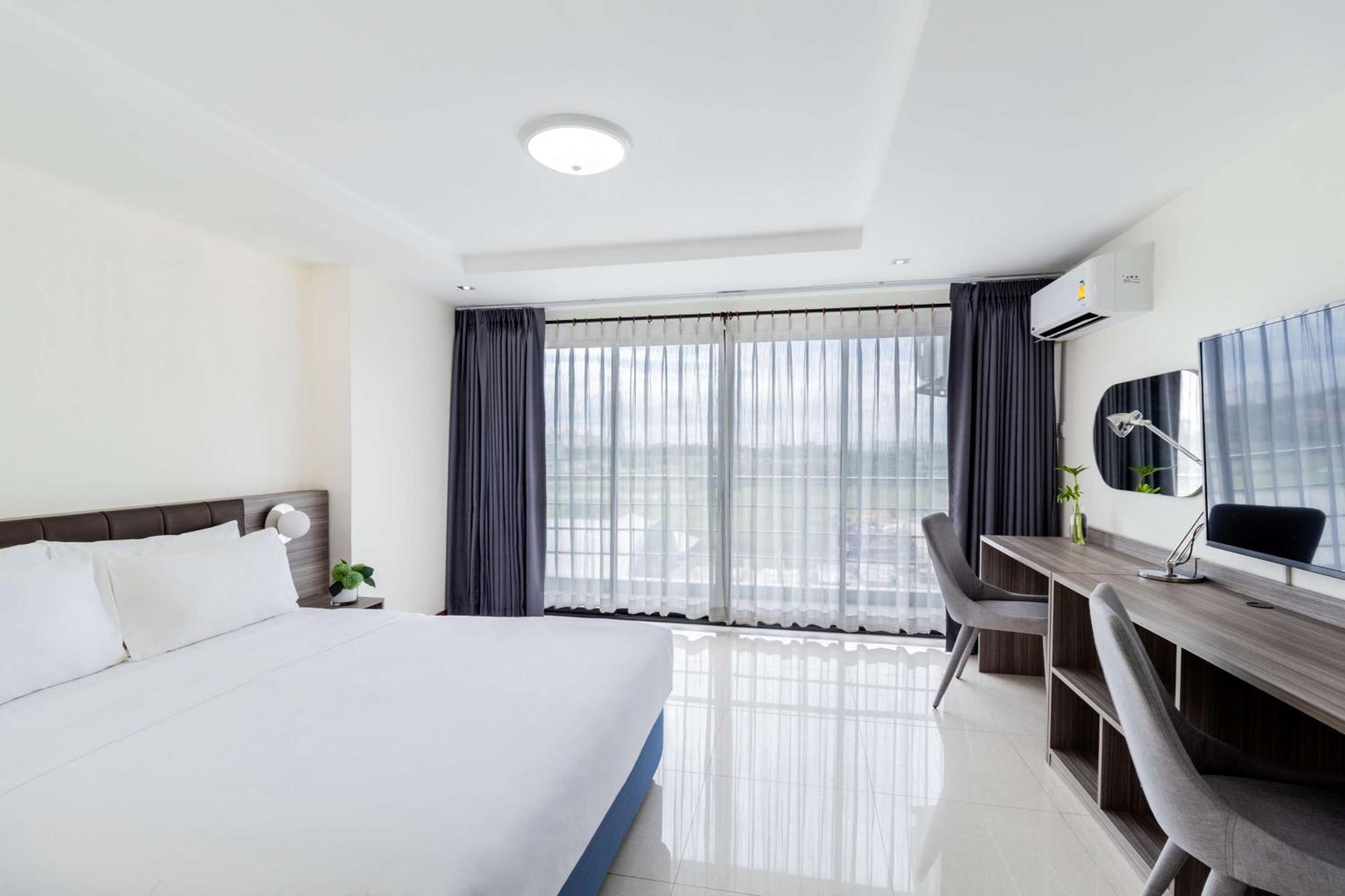 Surestay By Best Western Iconic Suvarnabhumi Bang Bo Екстериор снимка